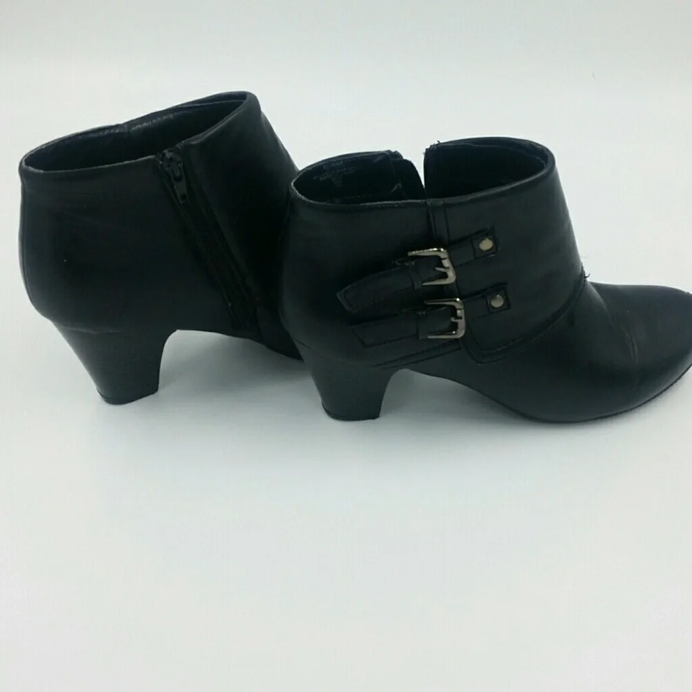 Burnett Heeled Black Booty - Picture 7 of 7